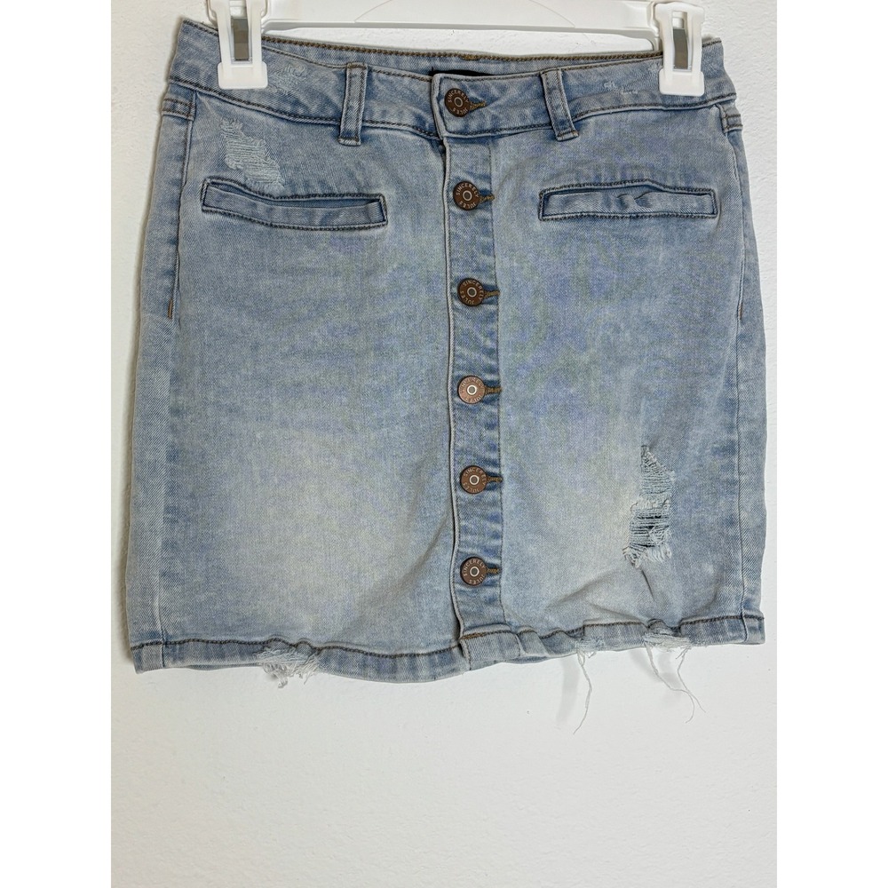 Sincerely Jules Distressed Denim Mini Skirt Light Wash Button Front Size 1/25
